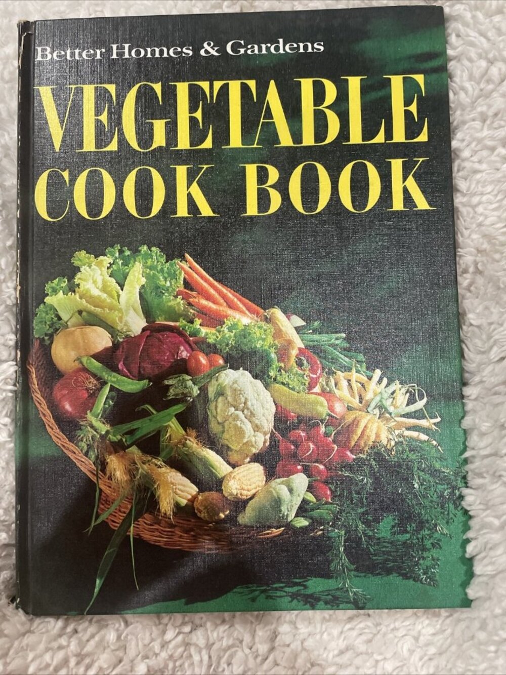 Better Homes and Gardens Vegetable Cook Book; Meredith Press 1965 See Photos